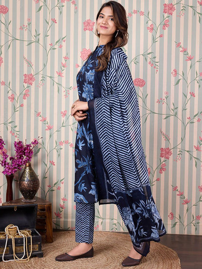 Dhiyona OD  Floral Printed Regular Pure Cotton Kurta with Trousers & Dupatta