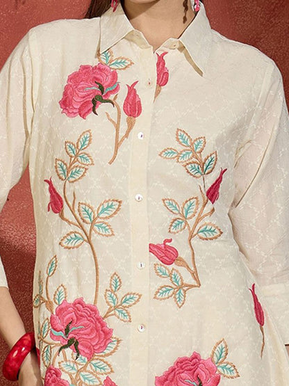 Dhiyona IE Women Floral Embroidered Regular Thread Work Pure Cotton Kurta with Trousers