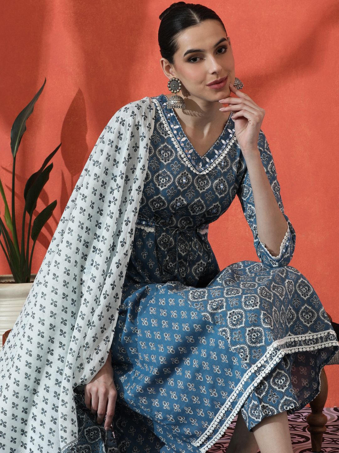 Dhiyona SN Women's Floral Embroidered A-Line Pure Cotton Kurta With Trousers & Dupatta