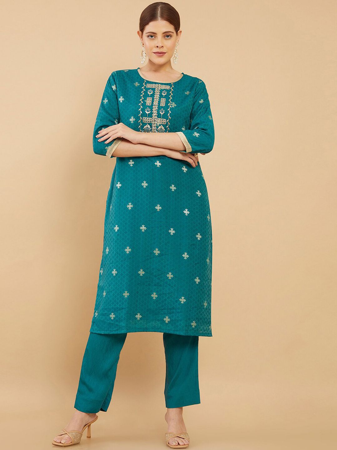 Dhiyona SO Women's Women Teal Floral Thread Work Chanderi Cotton Kurta with Trousers