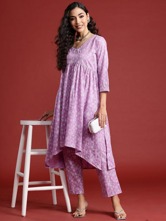 Dhiyona IE Women Floral Printed Empire Gotta Patti Pure Cotton Kurta with Trousers