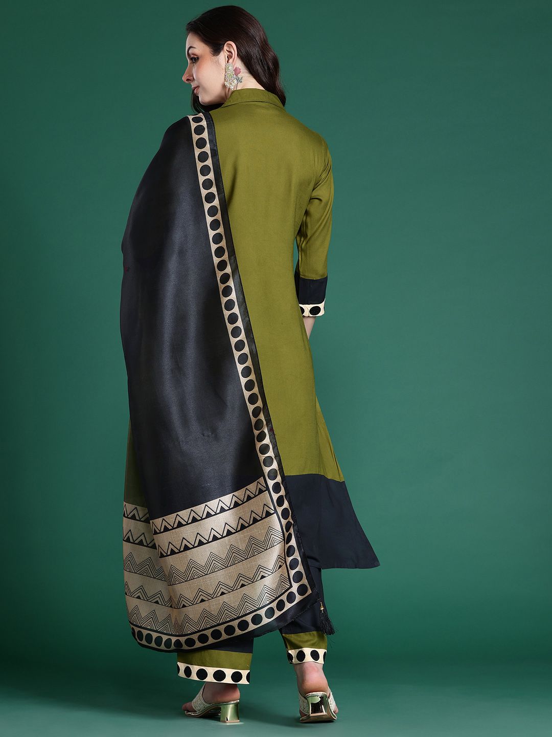 Geometric Printed Regular Kurta with Palazzos & With Dupatta