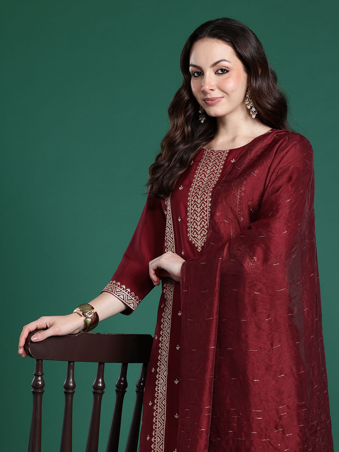 Dhiyona IE Ethnic Motifs Embroidered Kurta with Trousers & Dupatta