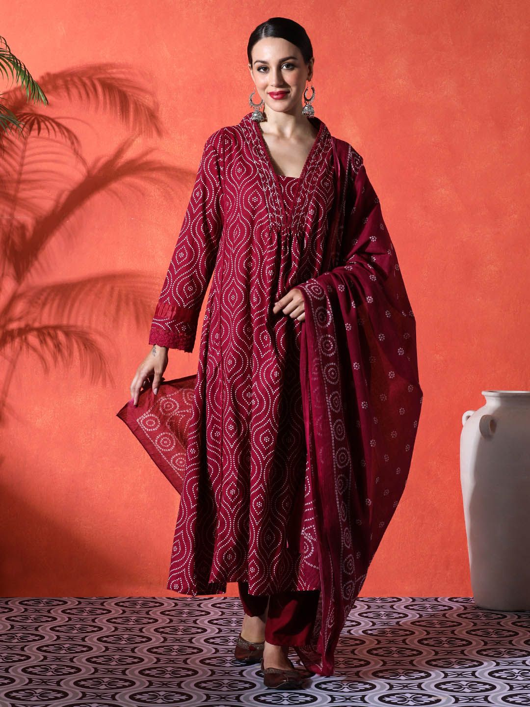 Dhiyona SN Women's Floral Embroidered A-Line Pure Cotton Kurta & Trousers Kurta Set
