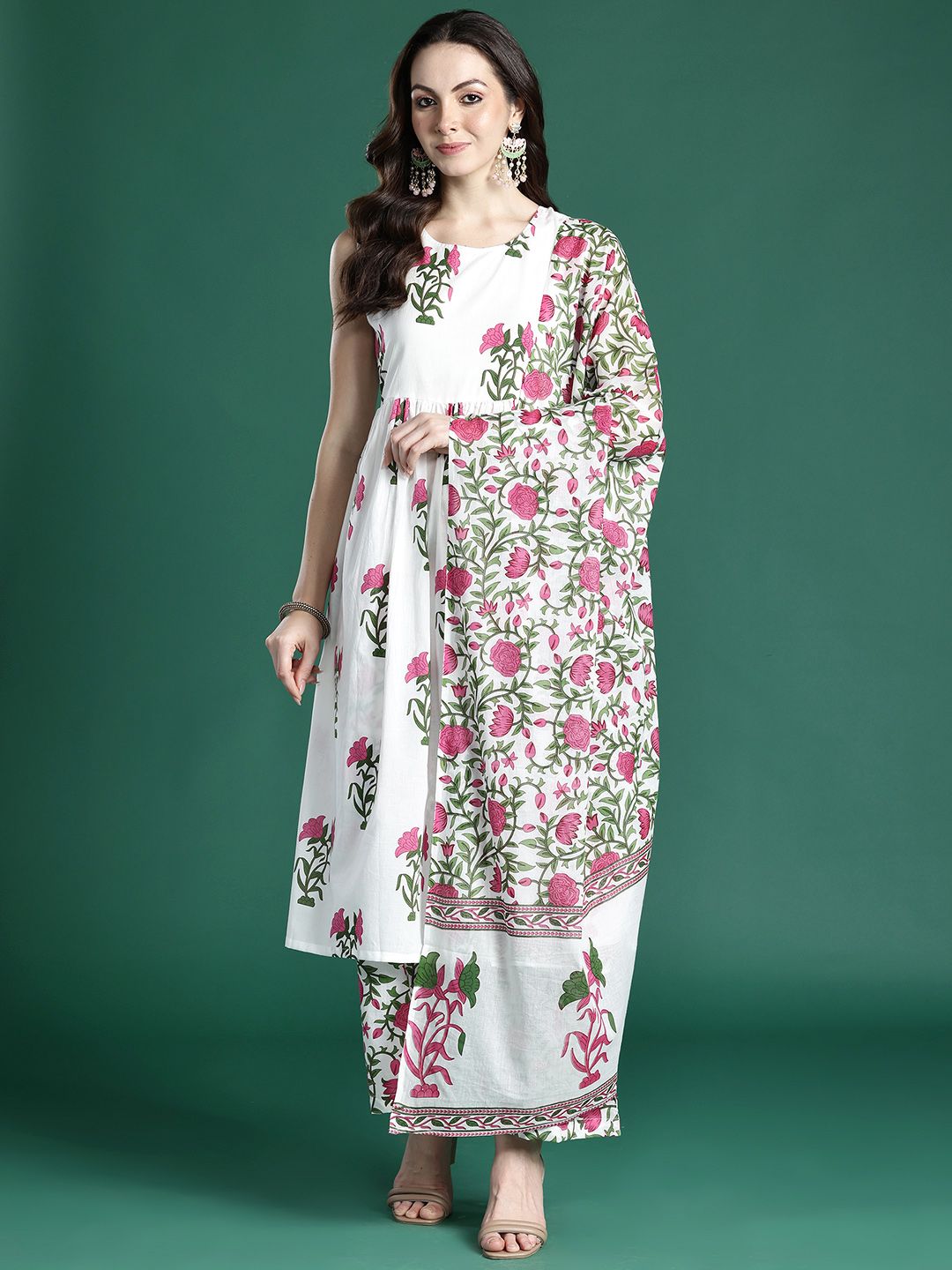 Women Floral Printed Pleated Pure Cotton Kurta with Palazzos & With Dupatta