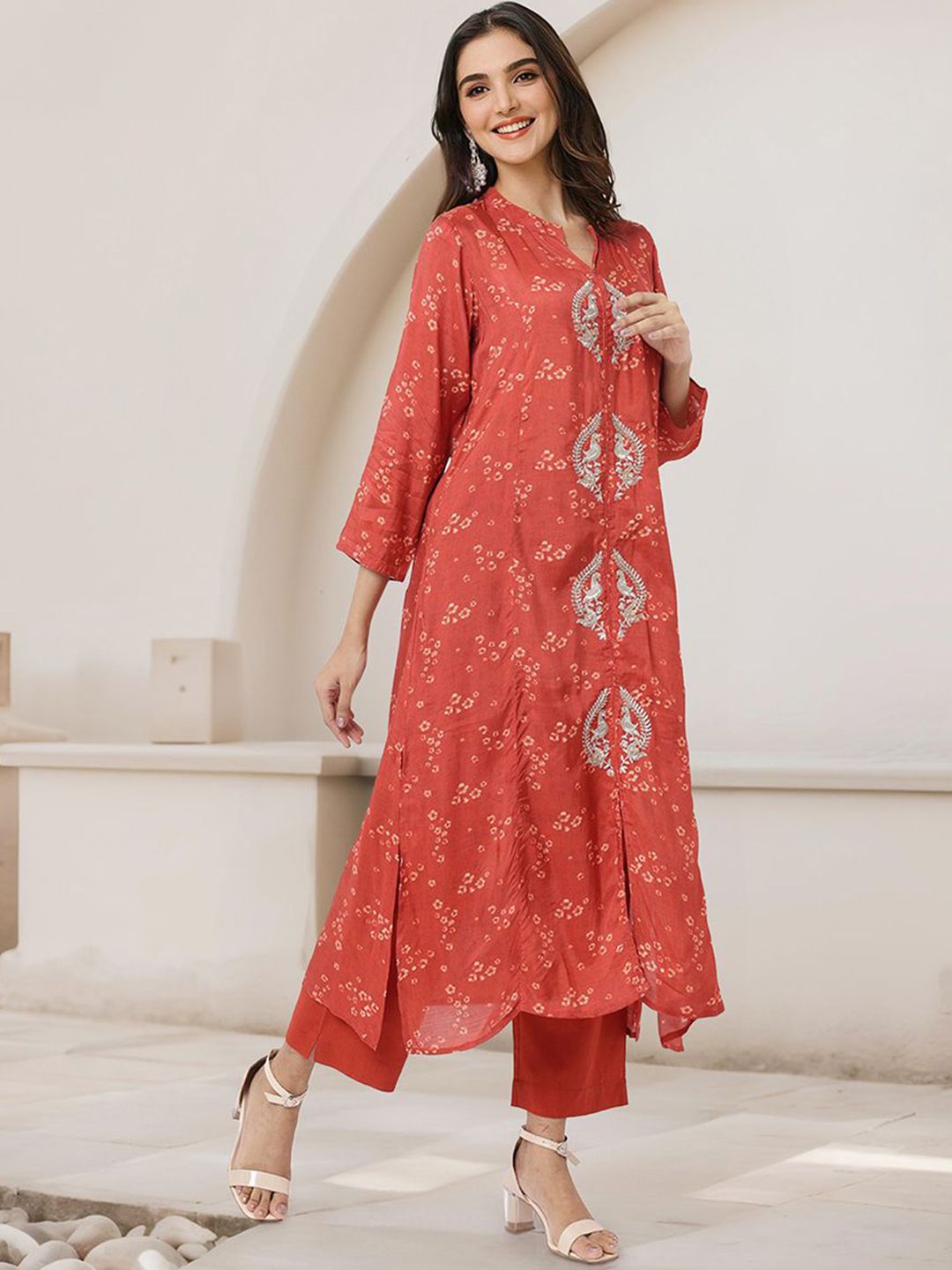 Dhiyona IS Women's Bandhani Printed Mandarin Collar A-Line Kurta With Trousers