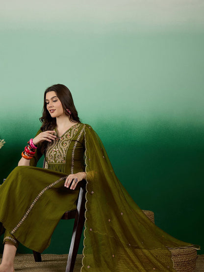 Dhiyona SN Women's Green Yoke Design Thread Work Pleated A-line Kurta With Trouser & Dupatta
