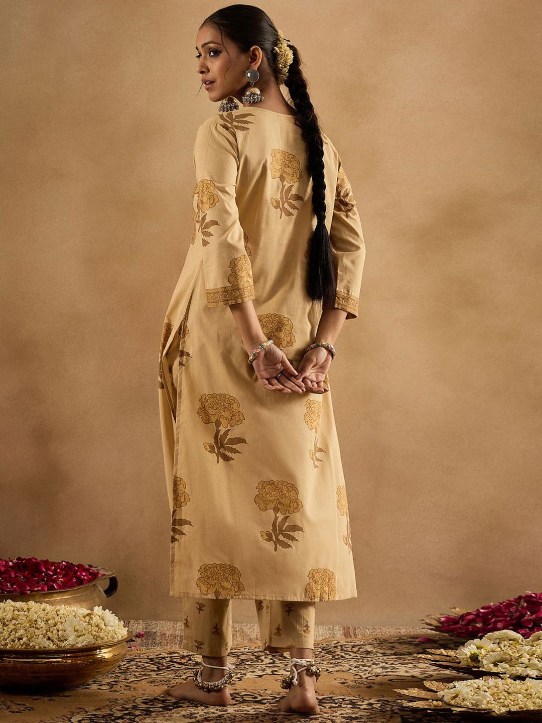 Floral Printed V-Neck Pleated Pure Cotton A-Line Kurta With Trouser