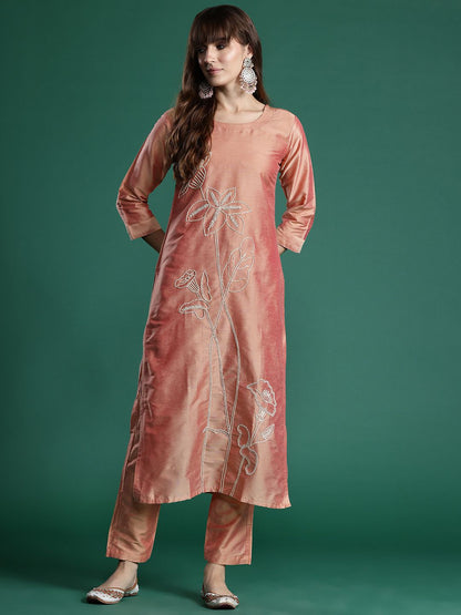 Dhiyona IE Floral Embroidered Thread Work Kurta with Trousers