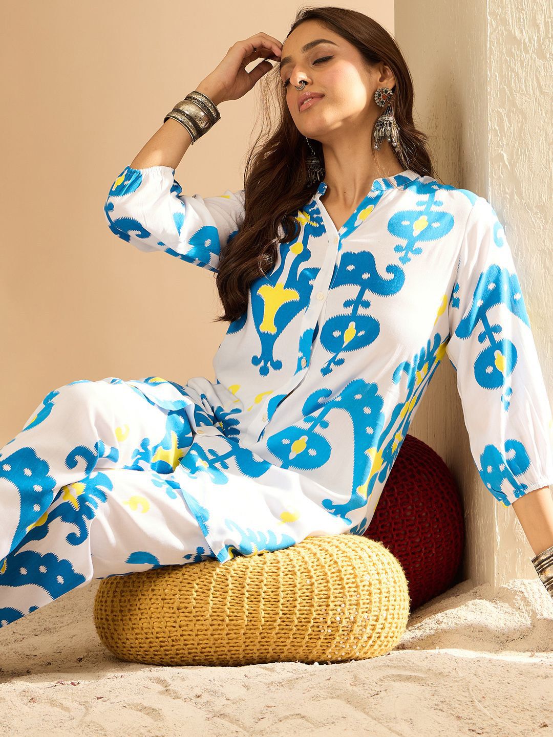 Dhiyona IE Women Printed Regular Kurta with Trousers