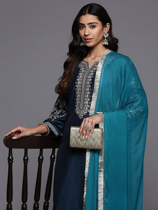 Dhiyona VA Women'sFloral Embroidered Zari Regular Kurta with Trousers & Dupatta