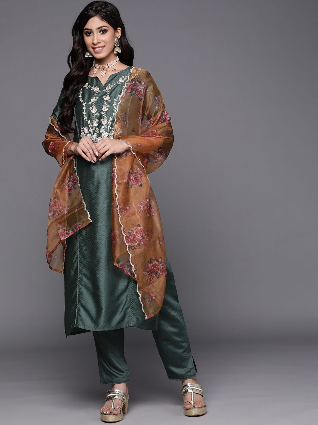 Dhiyona IE Women Green Ethnic Motifs Embroidered Kurta with Trousers & With Dupatta