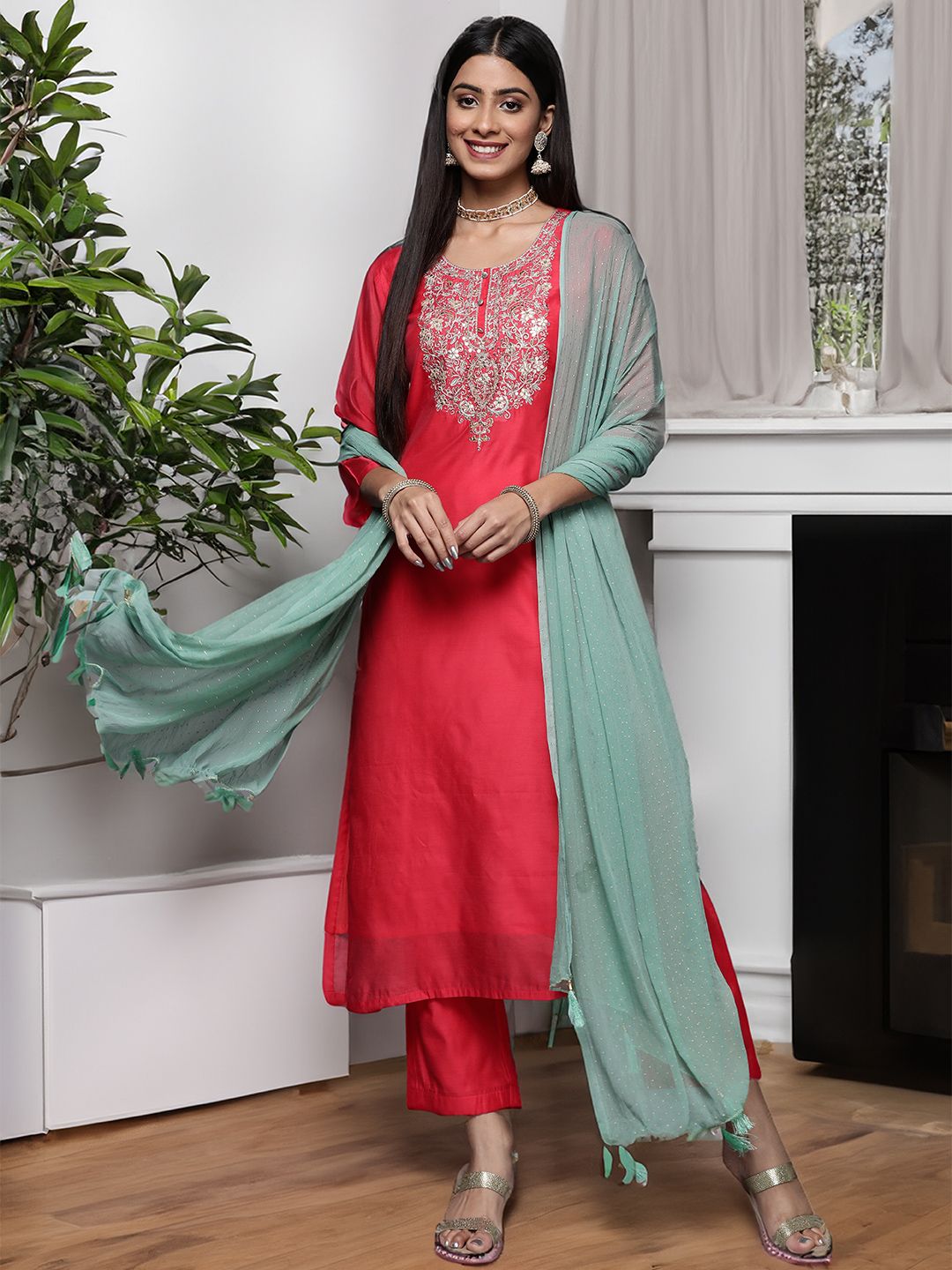 Dhiyona VA Women's Floral Yoke Design Sequinned Kurta with Trousers & With Dupatta