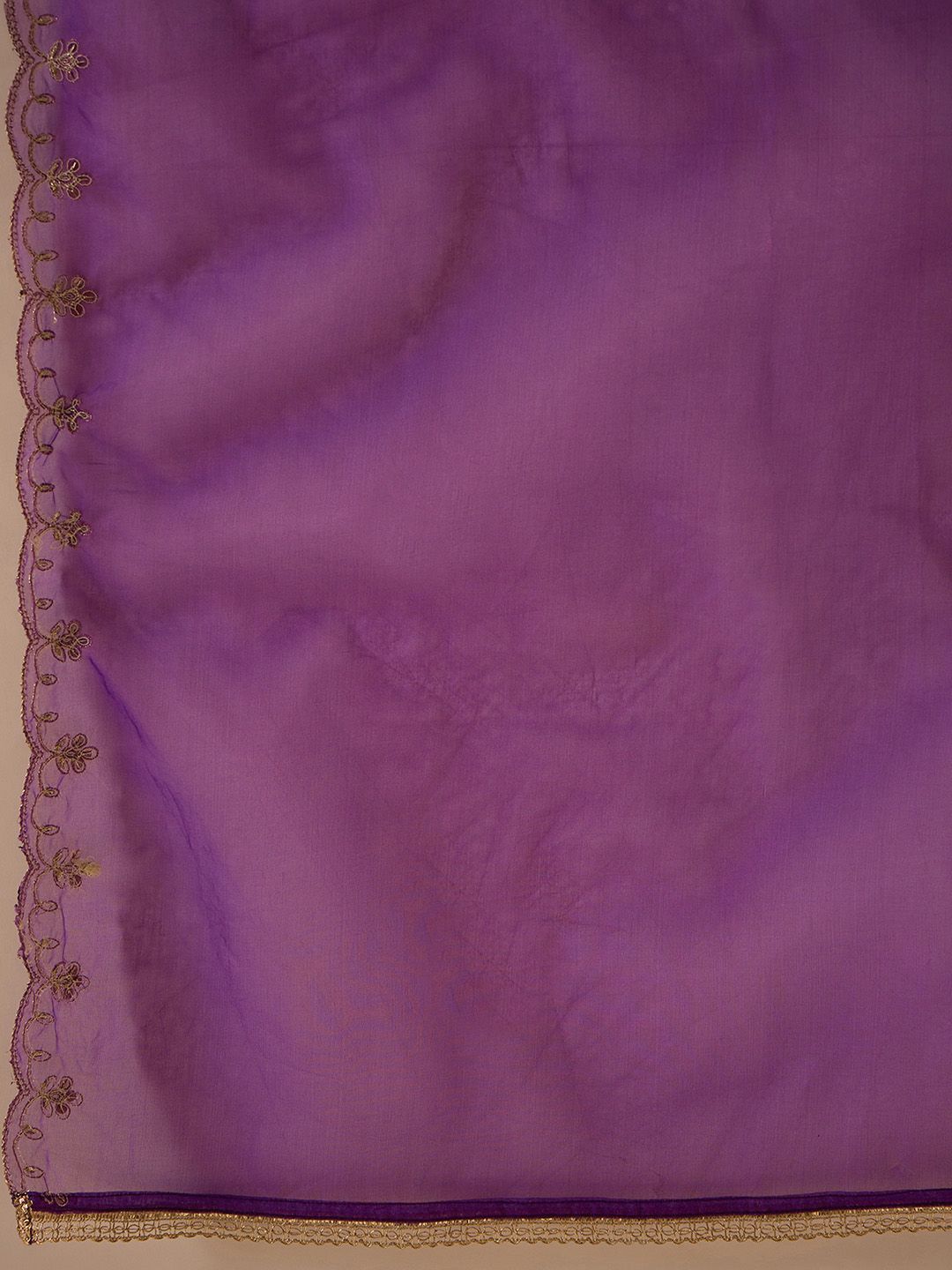 Dhiyona IE Purple Ethnic Motifs Zari Embroidered Kurta with Trousers & With Dupatta
