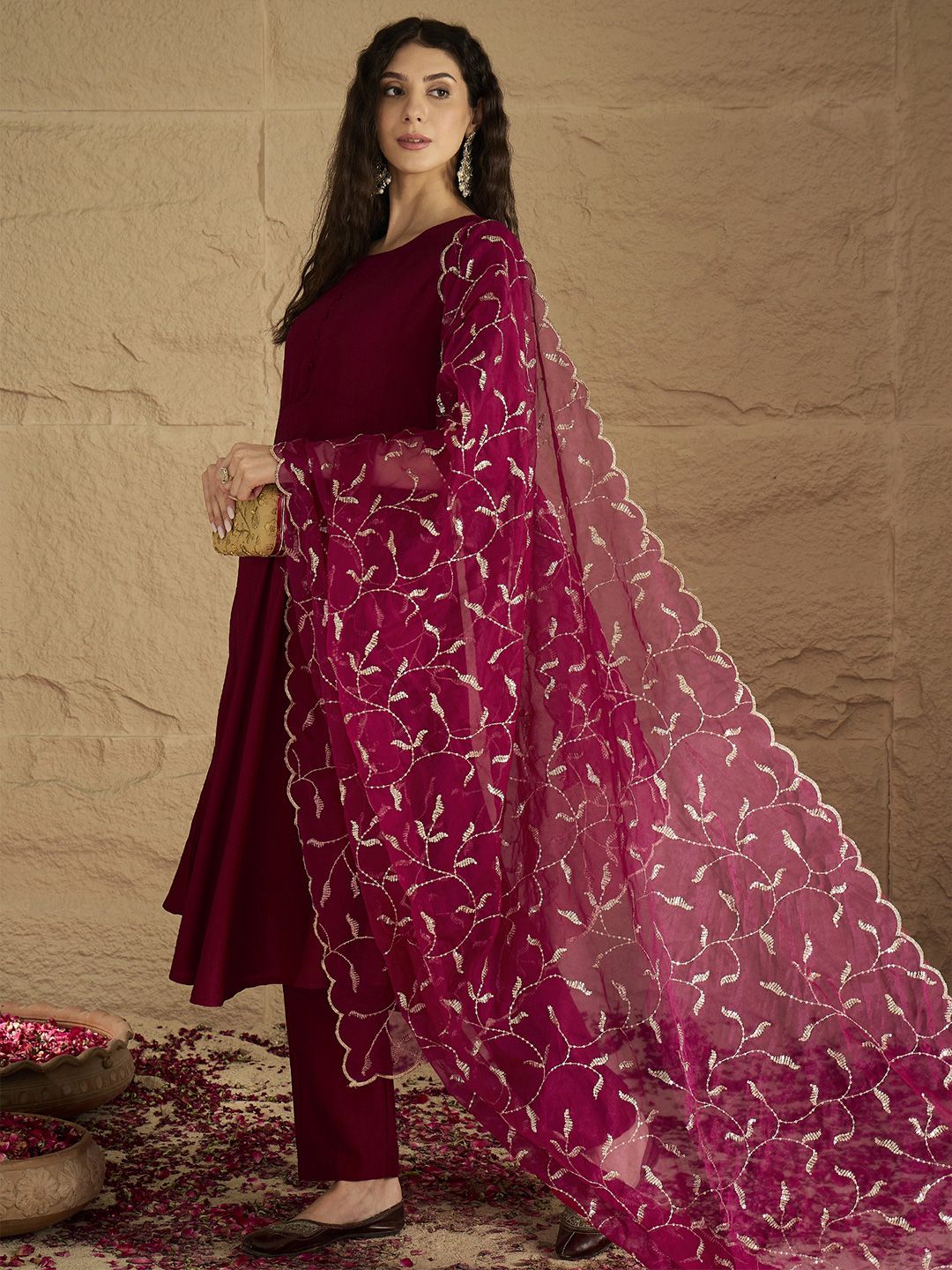 Dhiyona VA Women's Solid Kurta with Trousers & Dupatta