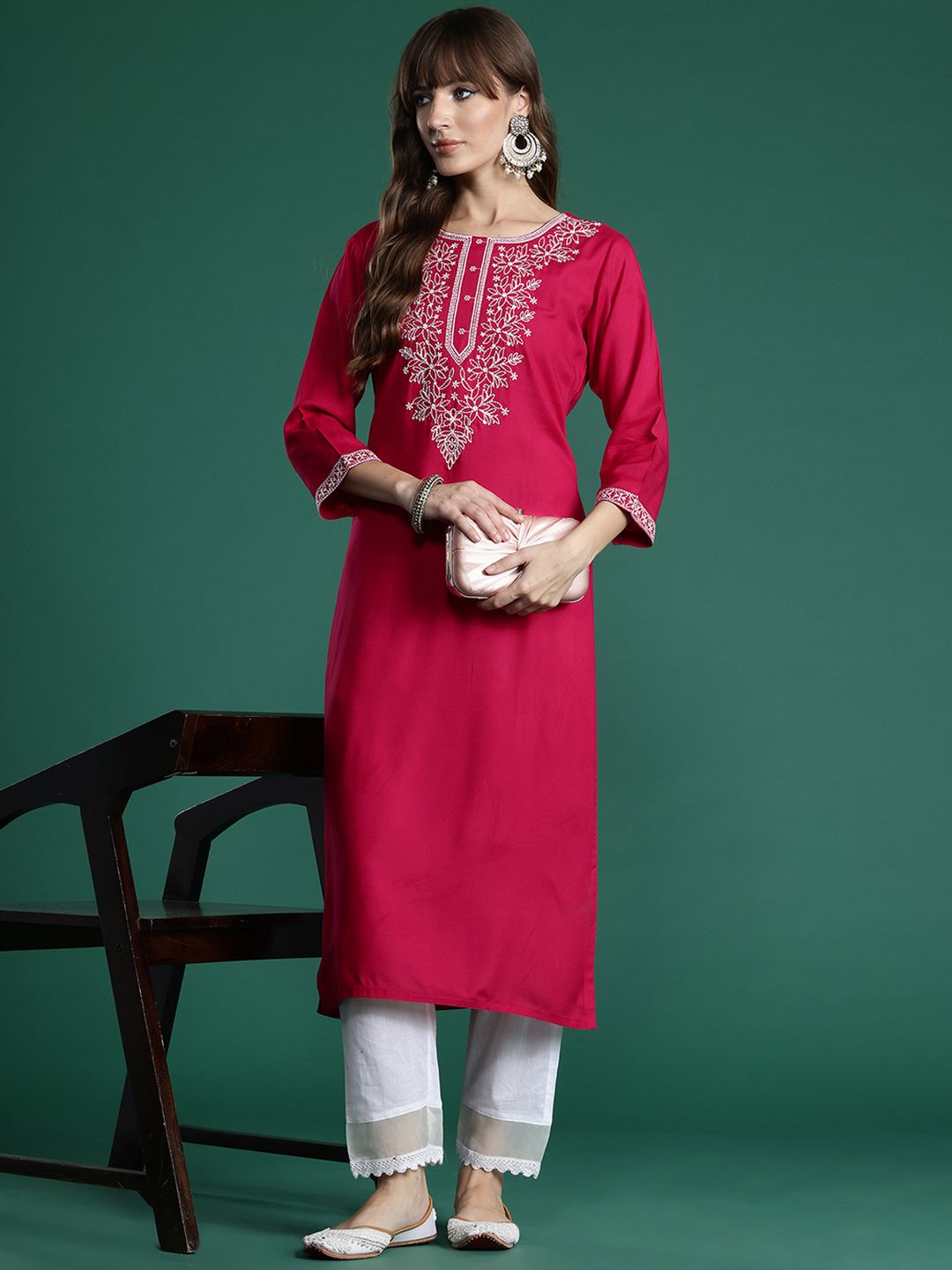 Dhiyona IE Floral Embroidered Thread Work Kurta