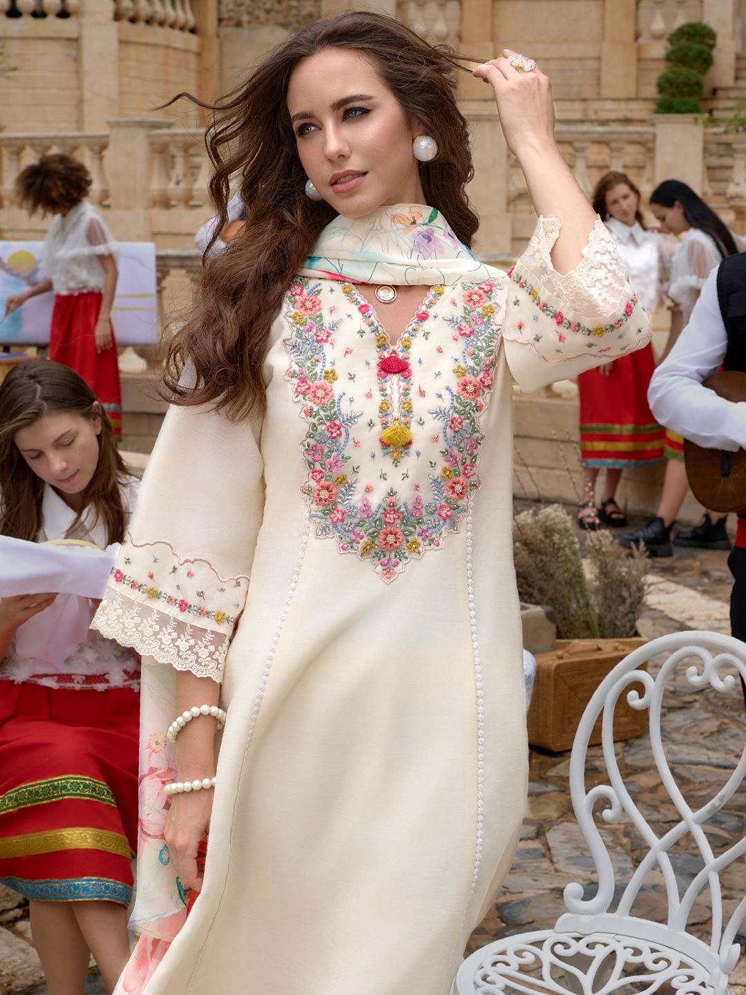 Floral Embroidered Kurta With Trousers & Dupatta