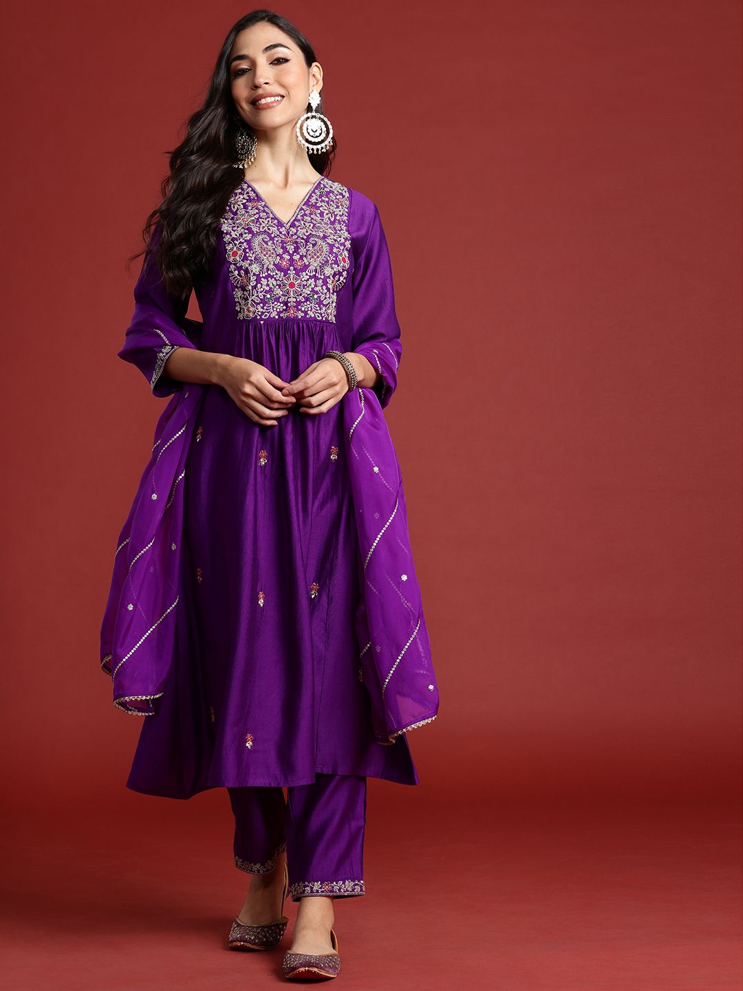 Dhiyona IE Floral Embroidered Pleated Aari Work Liva Kurta With Trousers & Dupatta