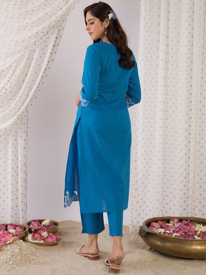 Dhiyona IE Floral Embroidered Pure Cotton Boat Neck Straight Tunic And Trousers