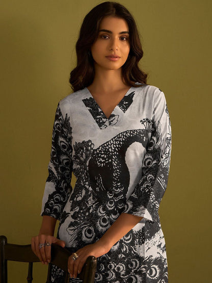 Dhiyona IE Women Floral Printed Regular Pure Cotton Kurta with Trousers