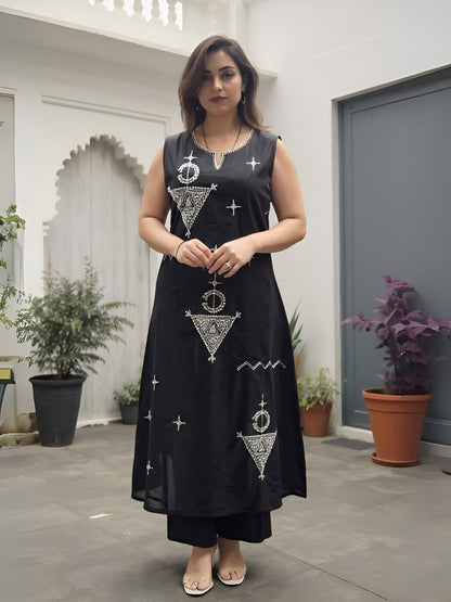 Women Ethnic Motifs Embroidered Cotton A-Line Kurta with Palazzos