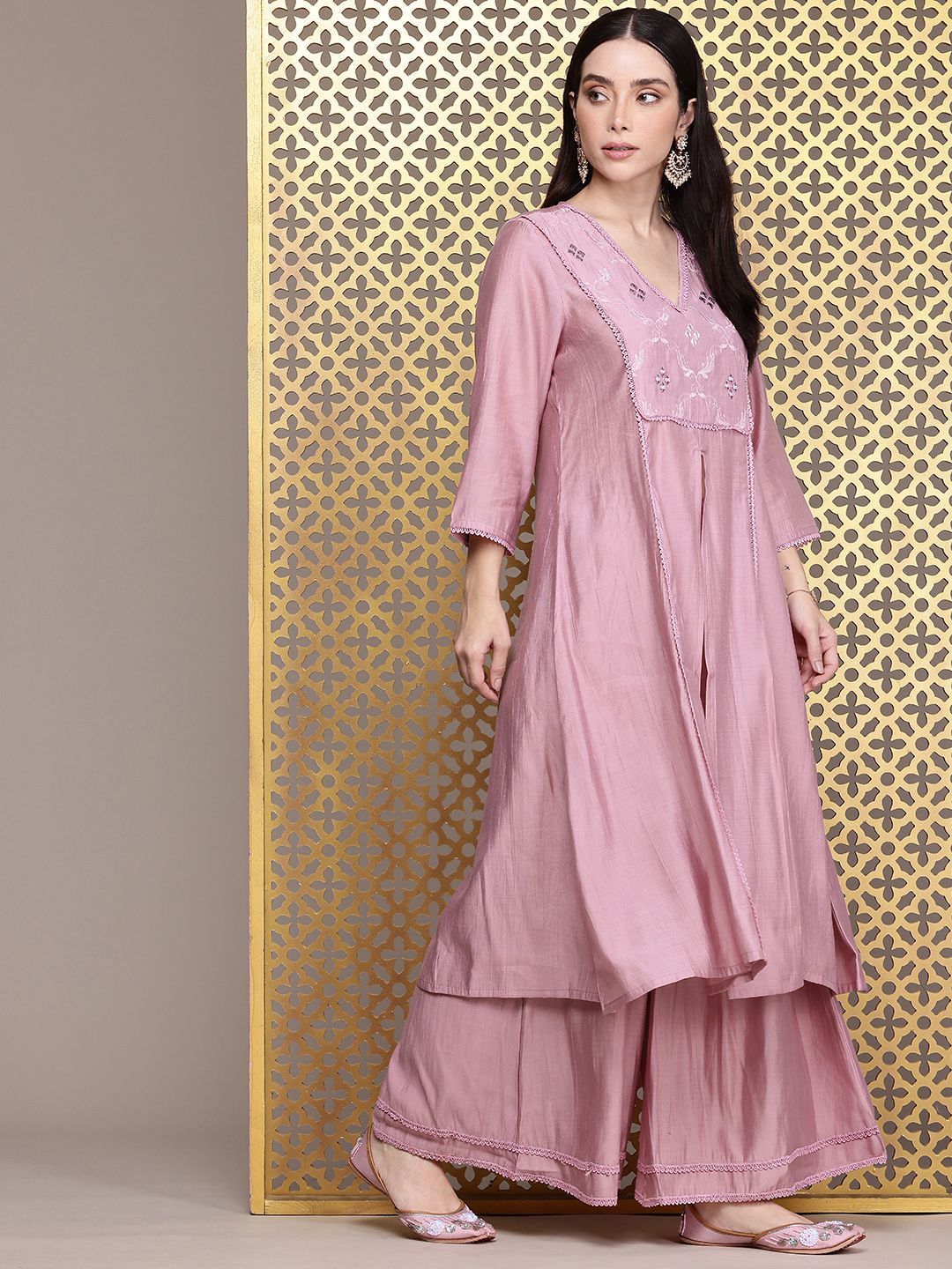 Dhiyona PD Women Jashn Yoke Design Embroidered Thread Work Kurta with Palazzos & Dupatta