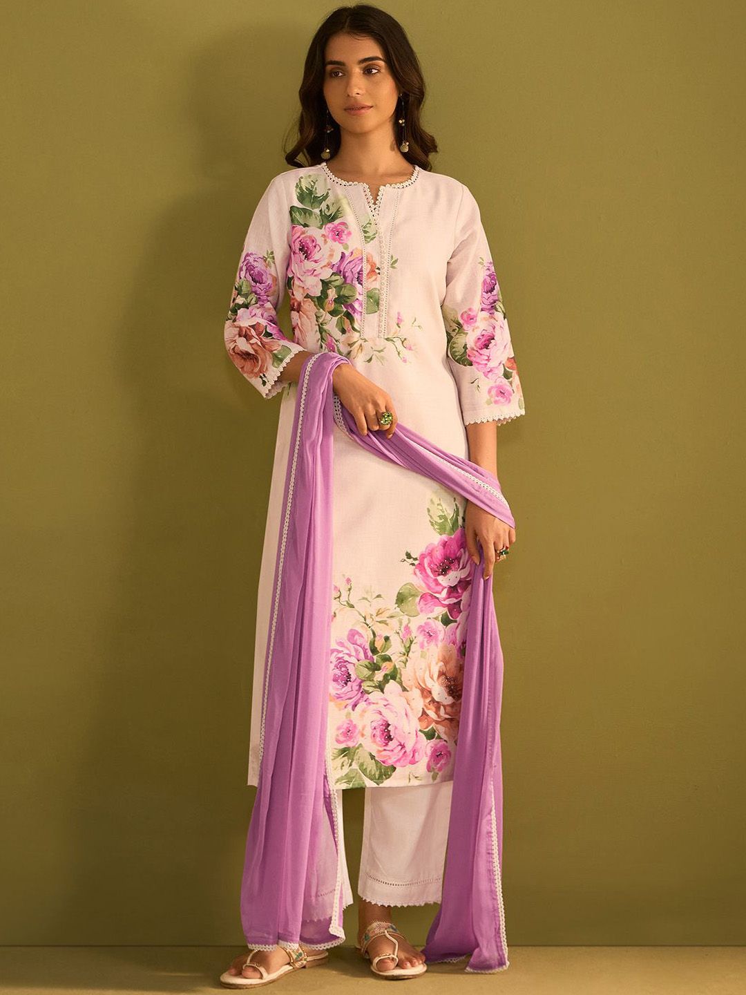 Dhiyona IE Floral Printed V-Neck Linen Straight Kurta With Trousers & Dupatta