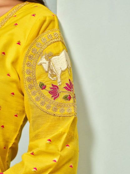 Dhiyona SN Women's Floral Embroidered Chanderi Cotton Straight Kurta With Trousers And Dupatta