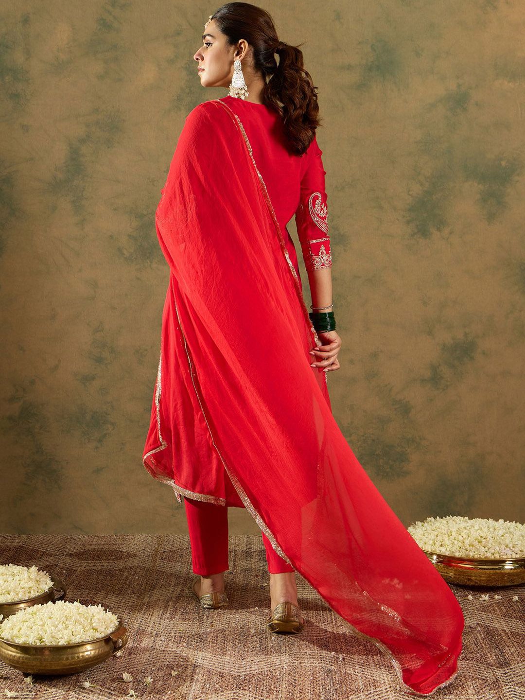 Dhiyona IE Paisley Zari Embroidered Kurta with Trousers & With Dupatta