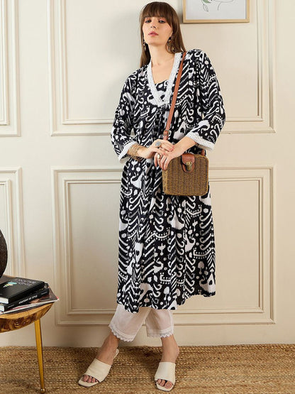 Dhiyona IE Abstract Printed Pleated A-Line Kurta