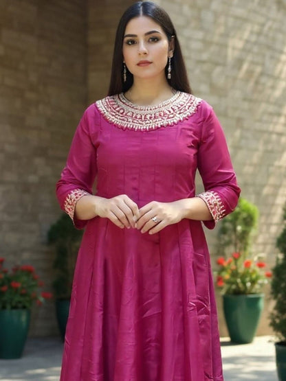 Women Ethnic Motifs Embroidered Anarkali Kurta with Trousers