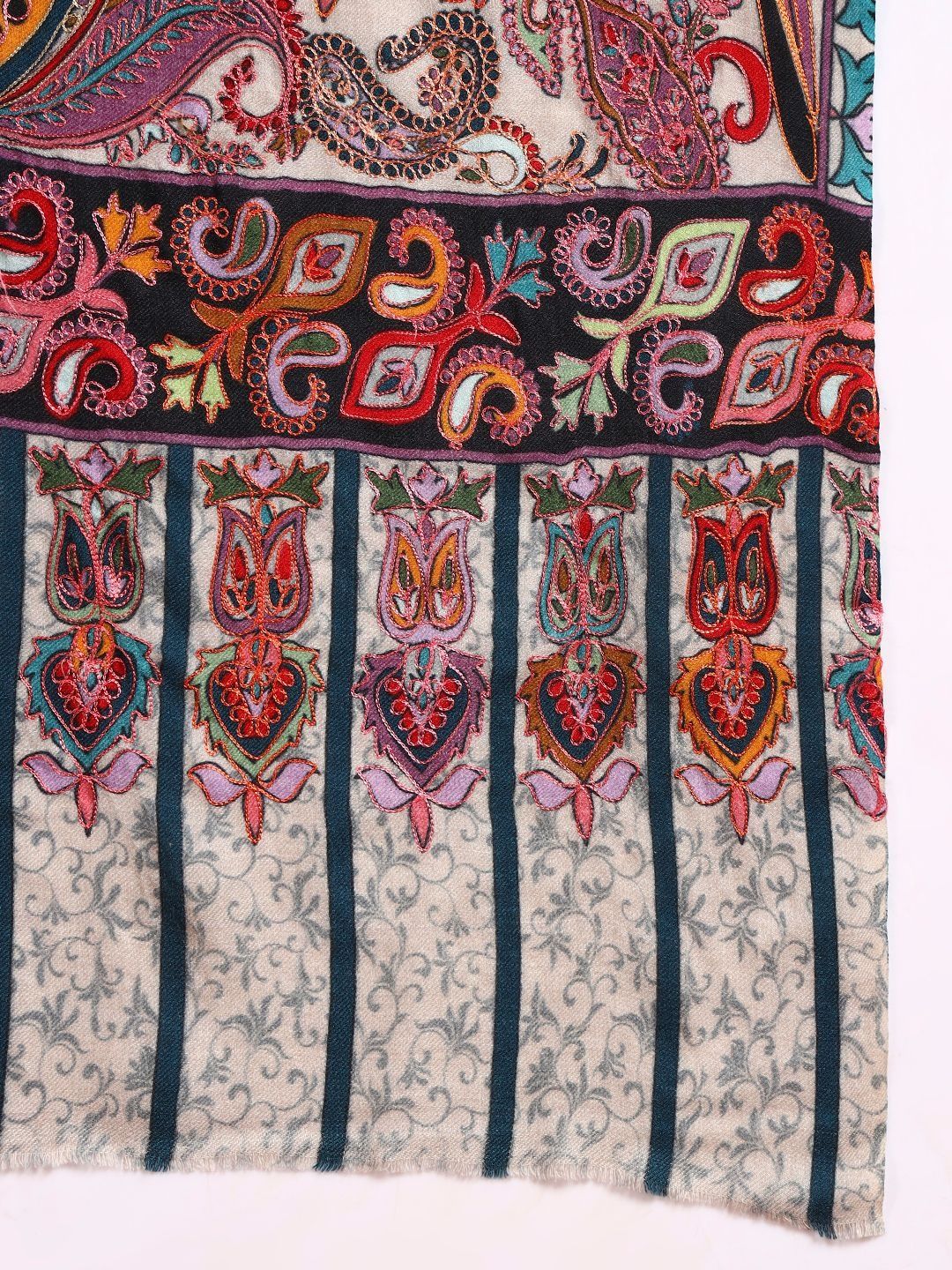 Dhiyona PA Women Abstract Embroidered Shawl