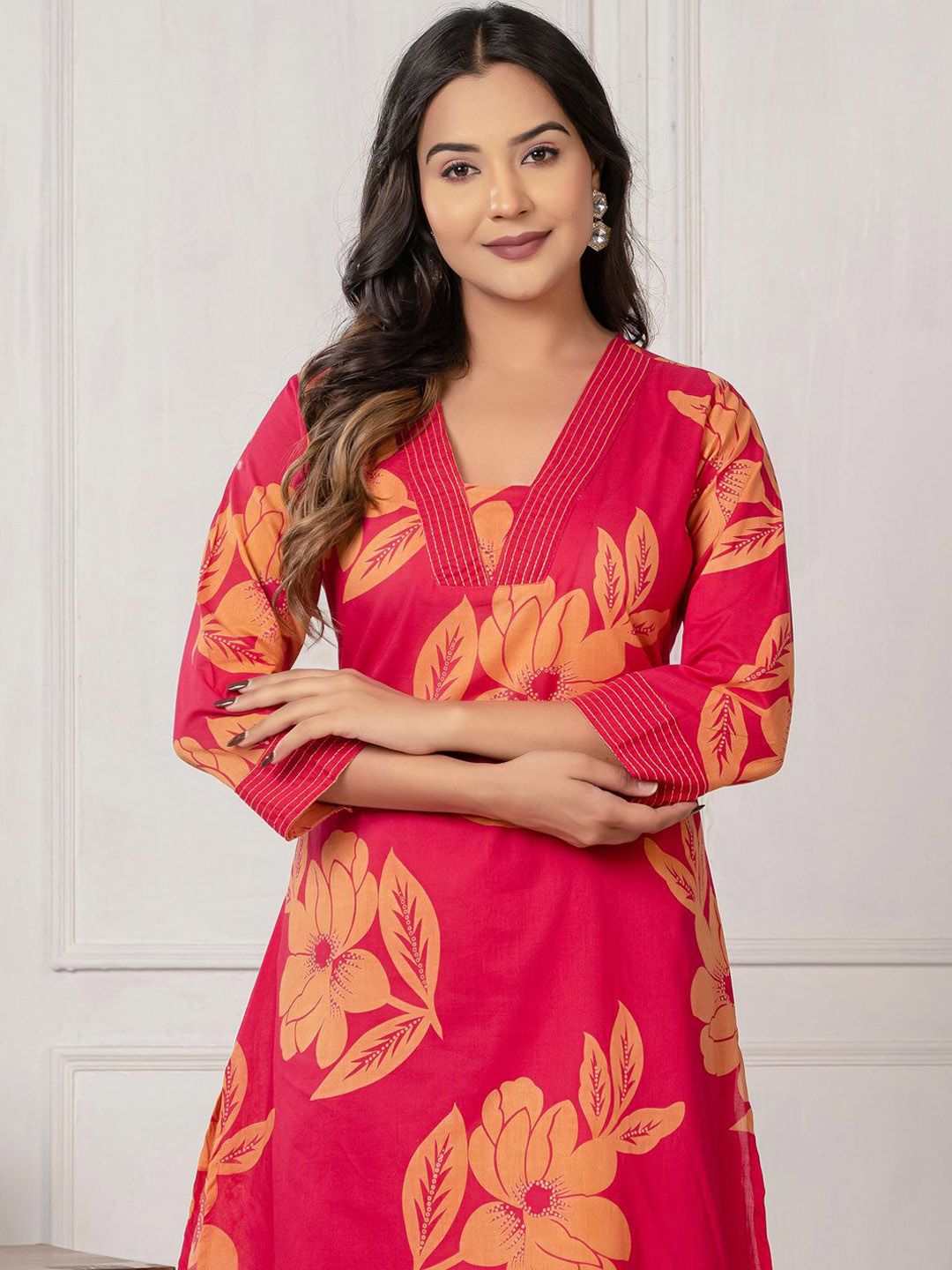 Dhiyona IE Floral Printed V-Neck Pure Cotton Tunic & Palazzos