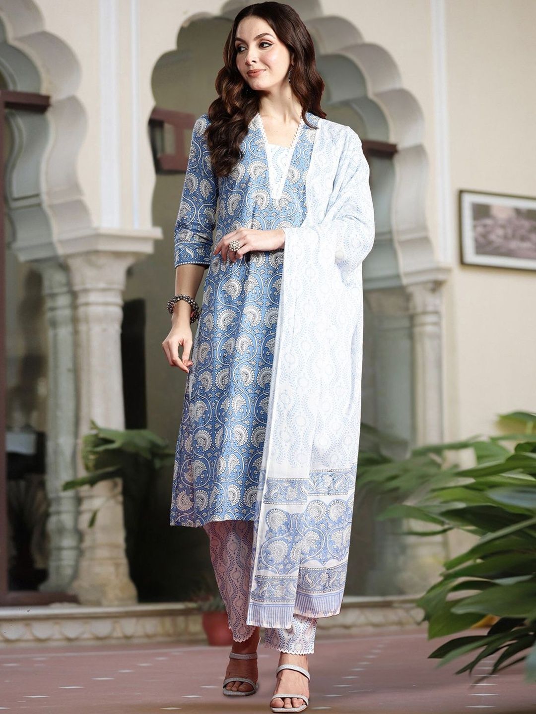 Dhiyona IE Women Ethnic Motifs Printed Regular Pure Cotton Kurta with Trousers & With Dupatta
