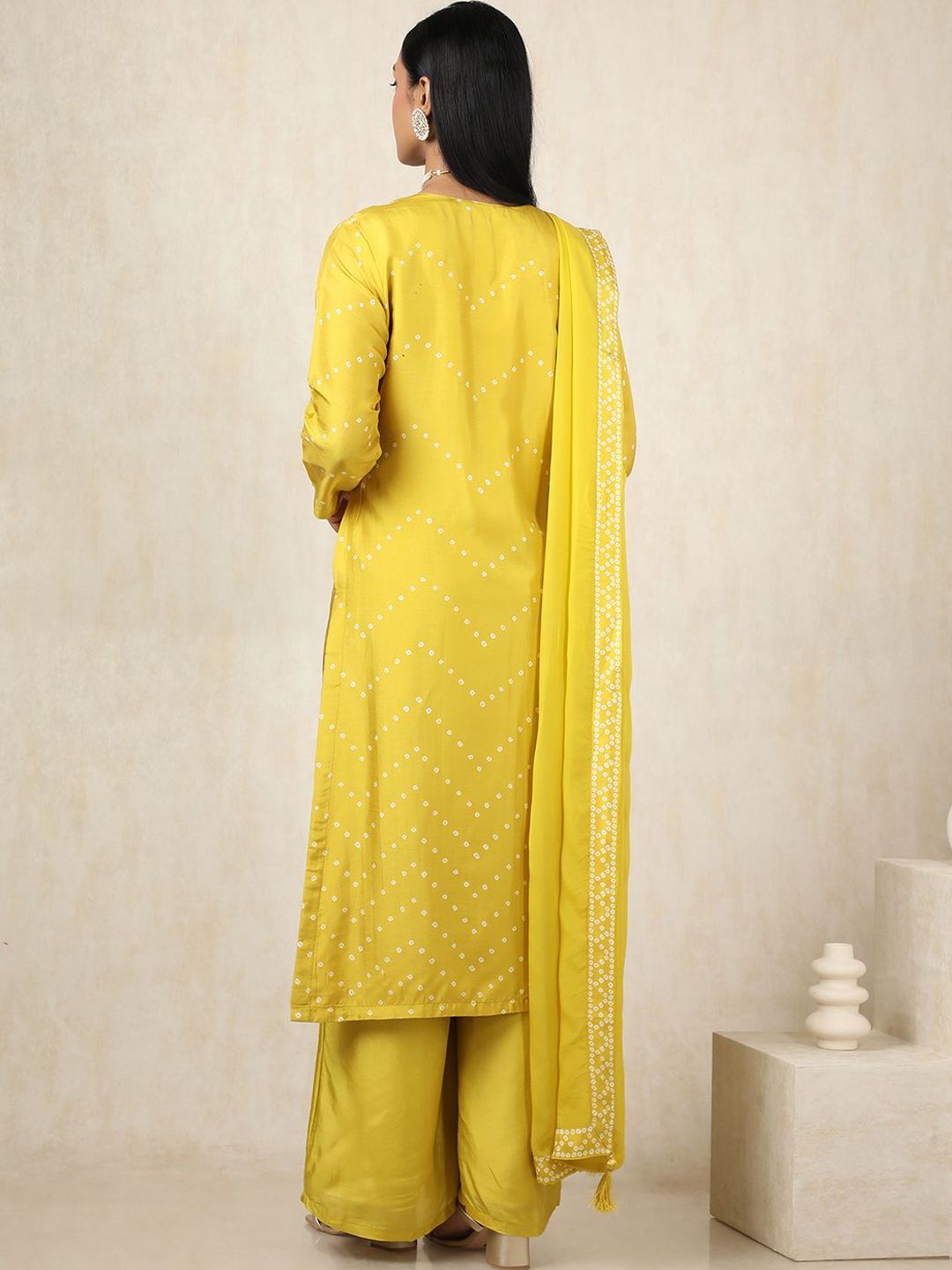 Dhiyona SO Women's Ethnic Motifs Printed Beads And Stones V-Neck Straight Kurta With Palazzos & Dupatta