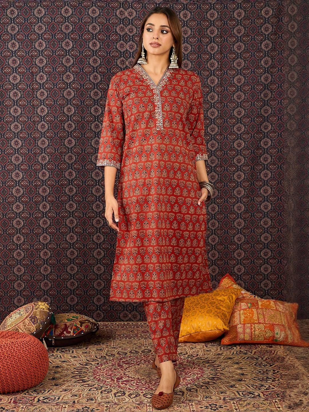 Dhiyona IE Floral Printed V-Neck Pure Cotton Tunic With Trousers