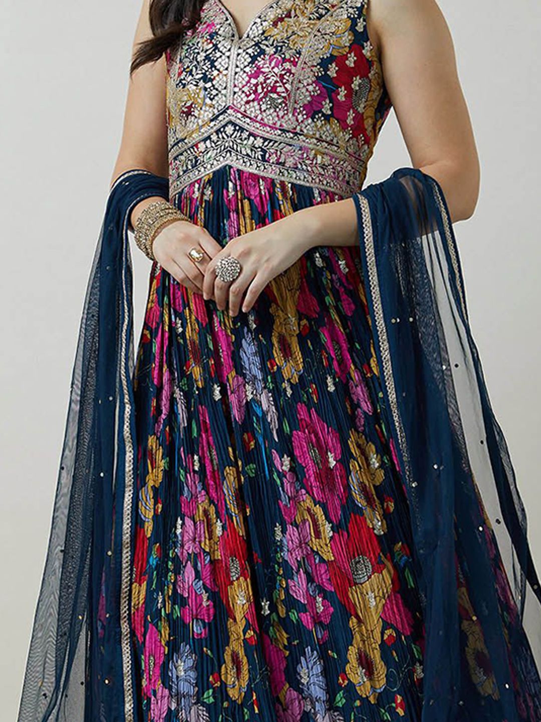 Dhiyona SO Women's Chinon Blend Botanical Print Gown With Sequins