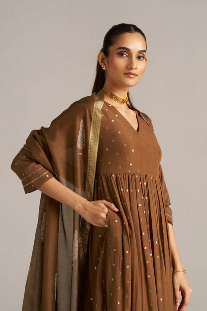 Dhiyona GF Women's Toffee Zari Woven Festive Kurta Set