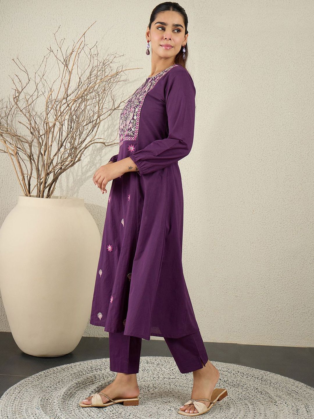 Floral Embroidered Sequinned Pure Cotton Kurta With Trousers