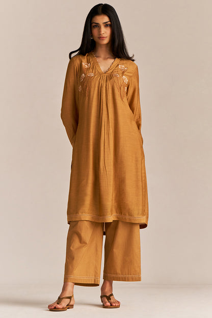 Dhiyona GF Women's Cinnamon Embroidered Co-ord Set