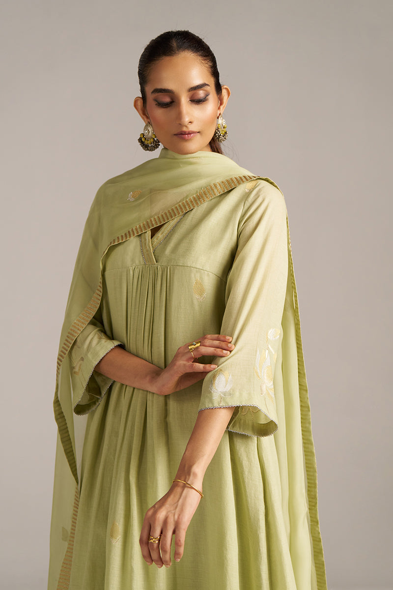 Dhiyona GF Women's Pistachio Woven Mul Cotton Festive Kurta Set