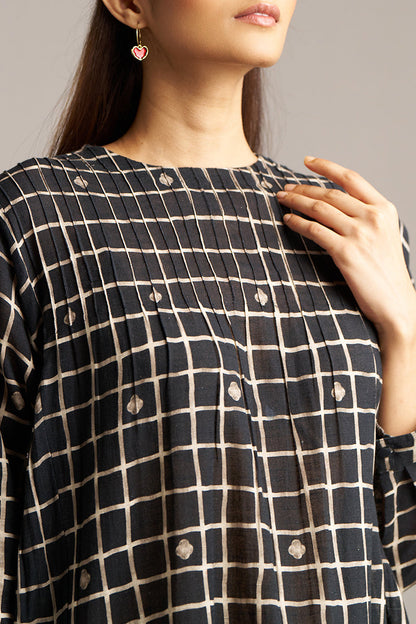 Dhiyona GF Women's Black Check Print Linen Co-ord Set