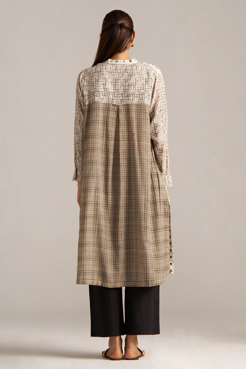 Dhiyona GF Women's Off White and Black Print Linen Co-ord Set