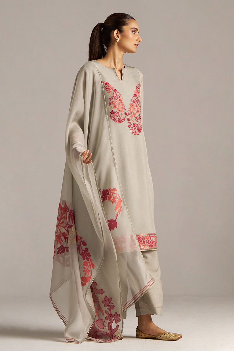 Dhiyona GF Women's Grey Woven Orgenza Kurta Set