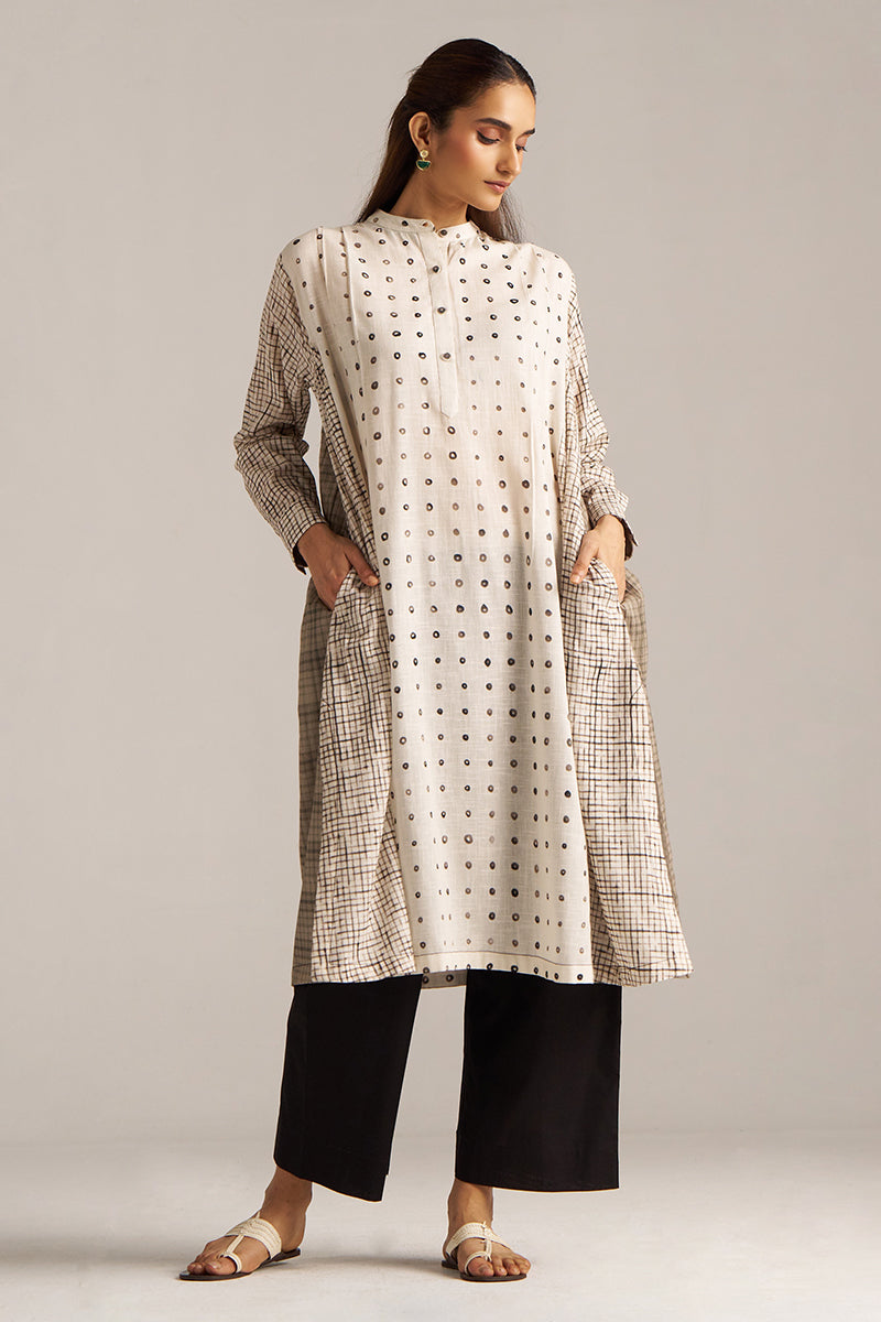 Dhiyona GF Women's Off White and Black Print Linen Co-ord Set