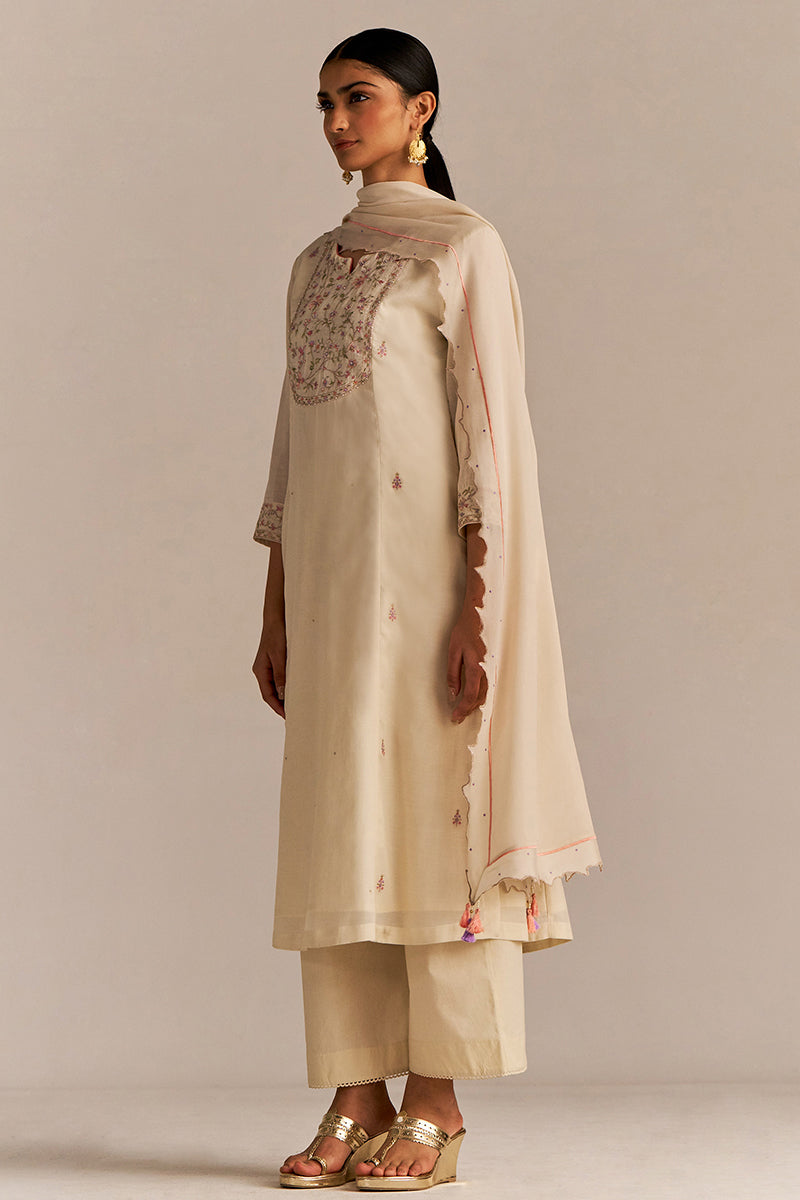 Dhiyona GF Women's Buttercream Embroidered Kurta Set