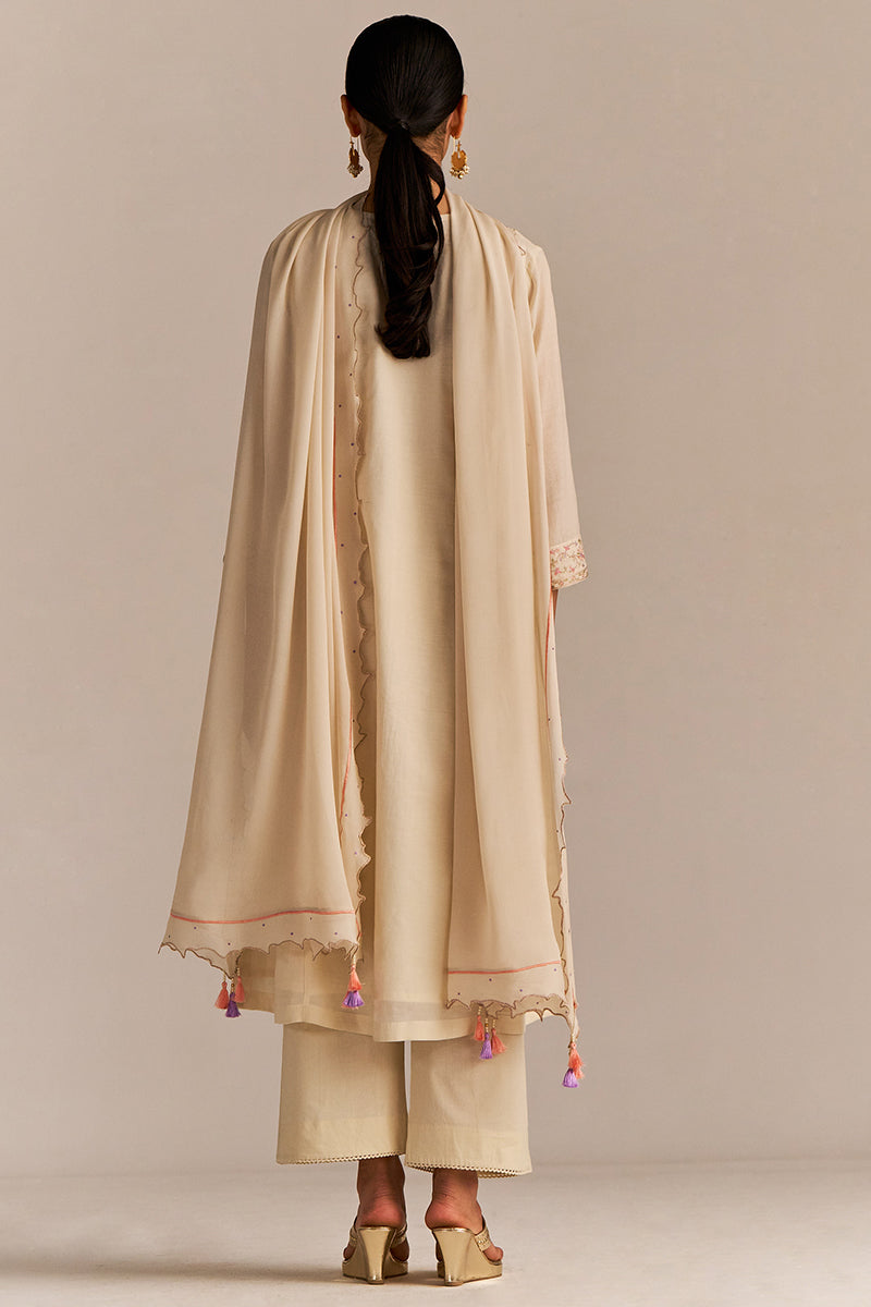 Dhiyona GF Women's Buttercream Embroidered Kurta Set