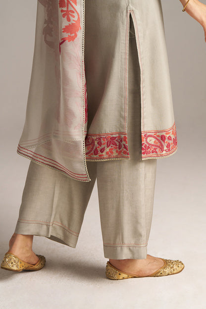 Dhiyona GF Women's Grey Woven Orgenza Kurta Set
