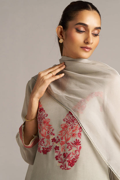 Dhiyona GF Women's Grey Woven Orgenza Kurta Set