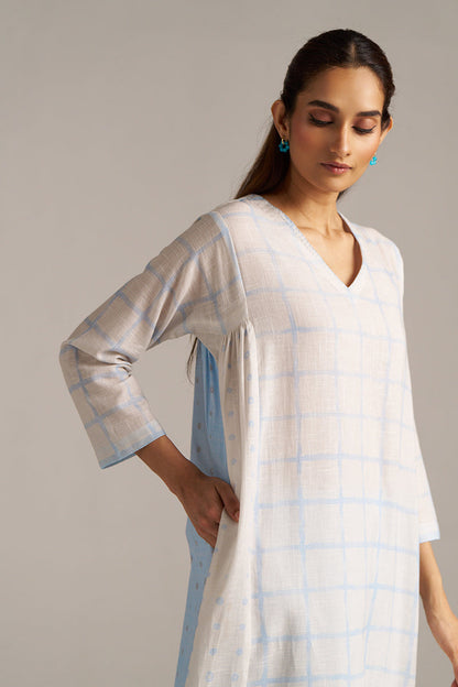 Dhiyona GF Women's Baby Blue and Off-White Check Print Linen Co-ord Set